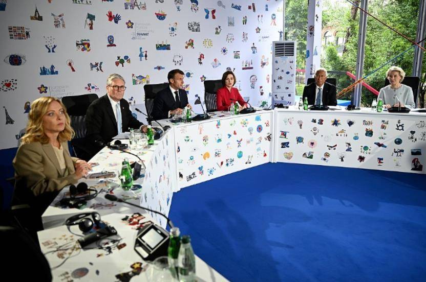 WNBA成绩
_意大利女总理梅洛尼与马克龙又吵起来了WNBA成绩
，此前曾对他“翻白眼”，送去“死亡凝视”