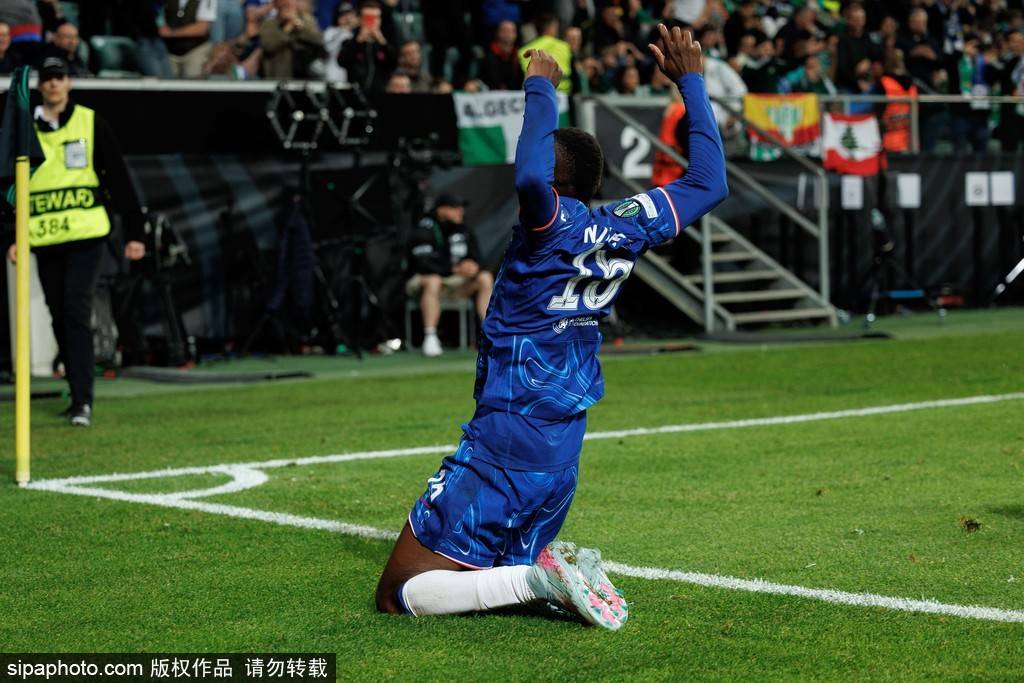 皇冠信用网庄家_欧战全满贯皇冠信用网庄家！欧协-桑乔建功帕尔默2助 切尔西4-1贝蒂斯夺冠