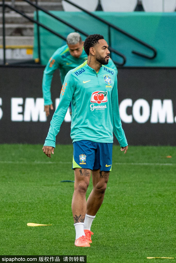 帕尔梅拉斯vs博塔弗戈_6000万镑!曼联锁定新目标帕尔梅拉斯vs博塔弗戈,球迷炸锅:这笔签约值得吗?