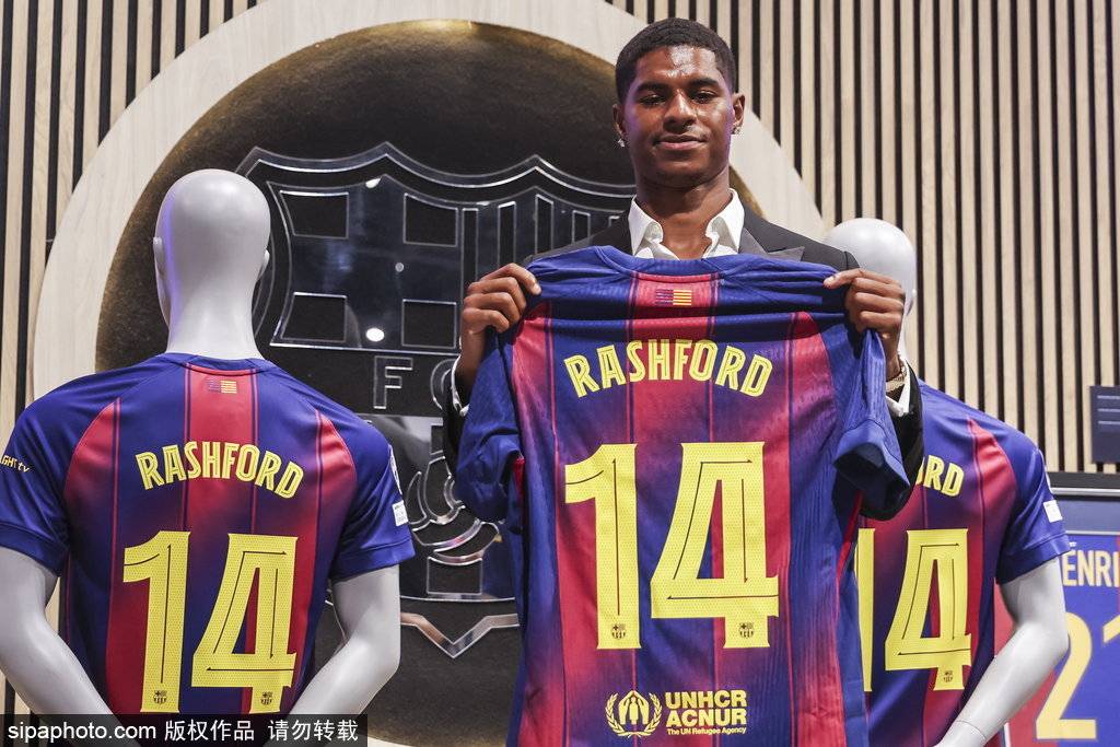 皇冠皇冠足球平台_曼联2600万英镑转会策略：拉什福德租借巴萨的深远影响