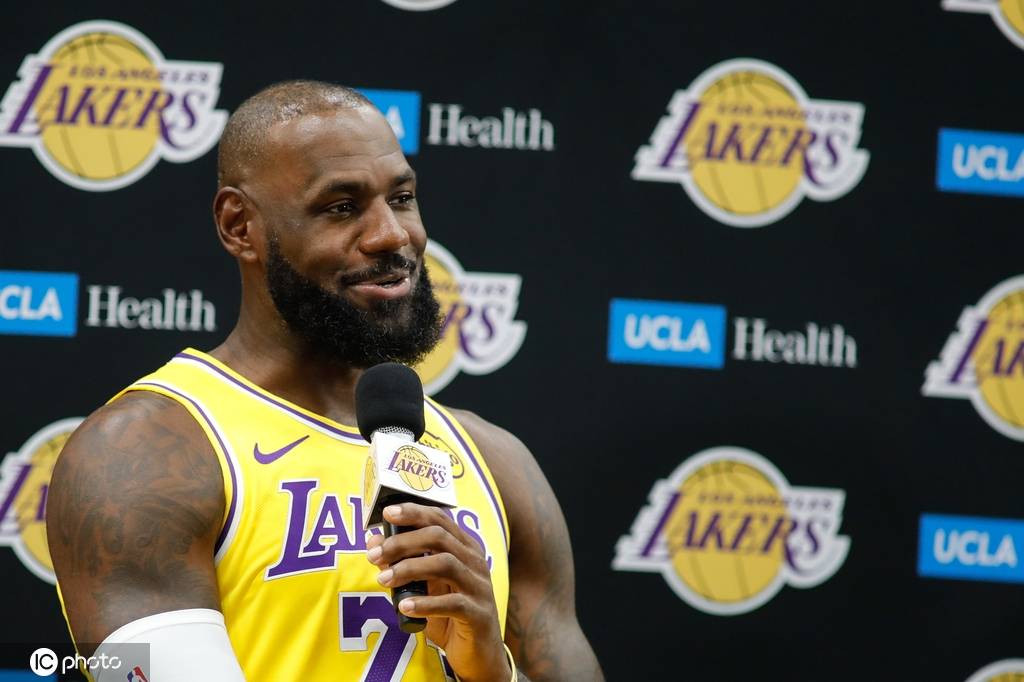 如何代理皇冠信用_这么突然如何代理皇冠信用?詹姆斯更新社媒 明日零点发布重要决定