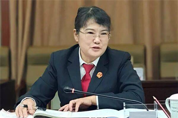 皇冠信用網如何申请
_原专职委员杨琴皇冠信用網如何申请
，被查