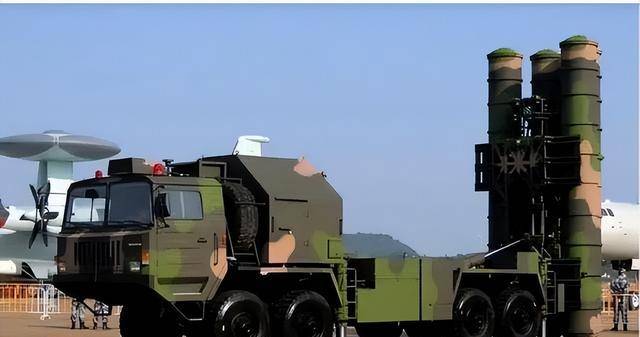 皇冠信用网会员
_比伊朗还快！260公里射程碾压全球皇冠信用网会员
，阿塞拜疆用红旗-9BE和枭龙，撕破美俄垄断！