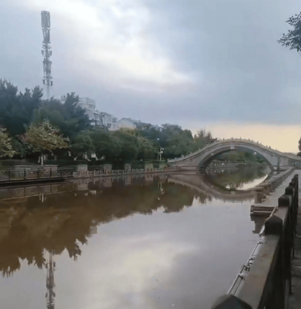 皇冠皇冠足球平台
_19岁小伙为救跳河女友溺亡皇冠皇冠足球平台
，家人称他不会游泳 律师：男女朋友在法律上无明确救助义务