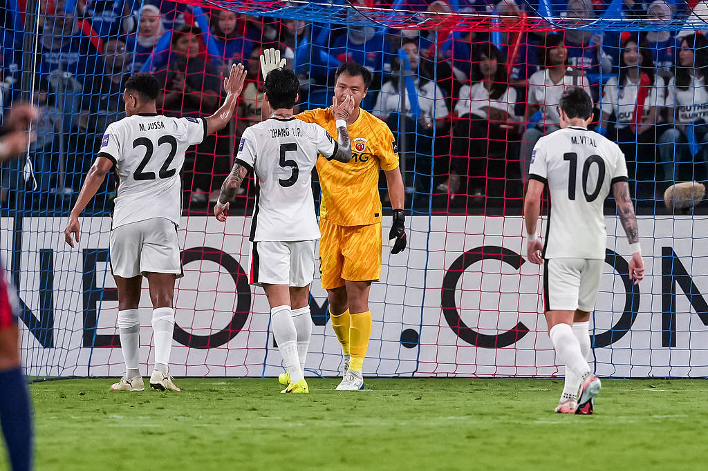 皇冠信用网登3代理
_亚冠-陈威神勇门柱帮忙 海港面对48射0-0逼平柔佛抢一分