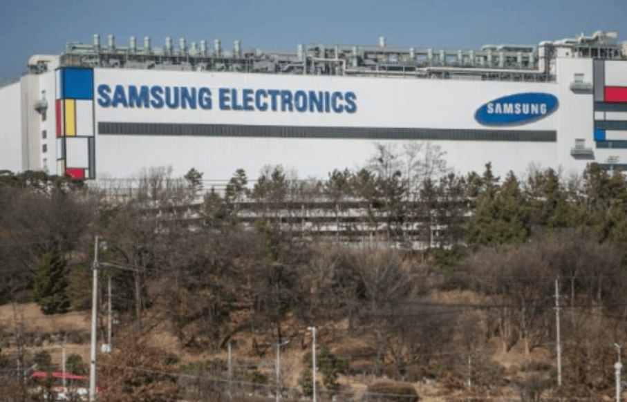 世界杯皇冠代理平台_毫无征兆世界杯皇冠代理平台，中国92台起重机被查，特朗普豪赌开始？中方早已看破