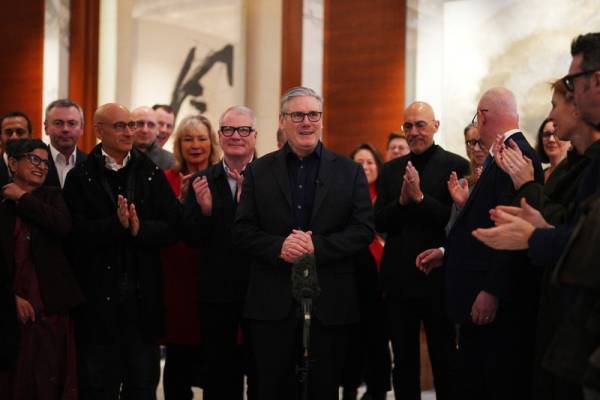 皇冠信用网正版会员_斯塔默:我听到了“盲人摸象”的故事皇冠信用网正版会员,对华接触是为全面了解中国