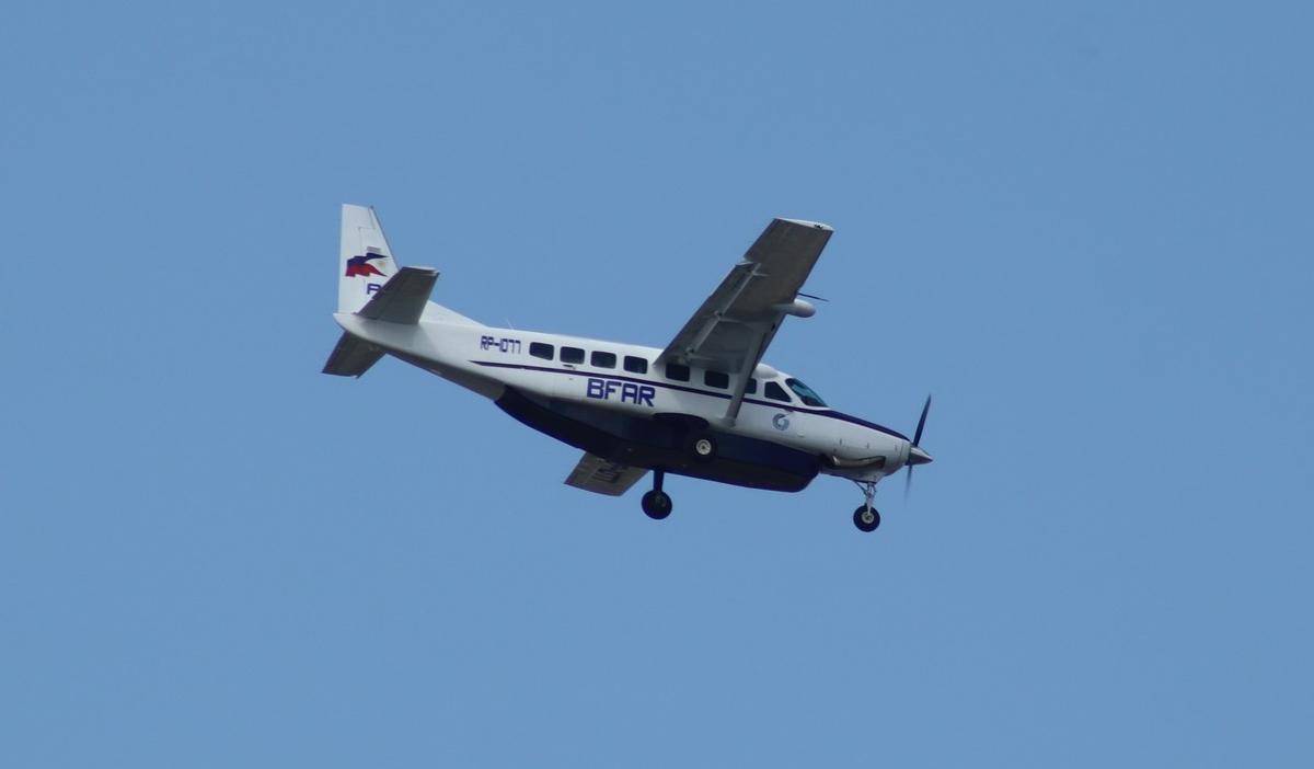 皇冠信用网在线申请_南海发生激烈对峙皇冠信用网在线申请,中国苏30驱离菲律宾侦察机,美军B-52大轰撑腰