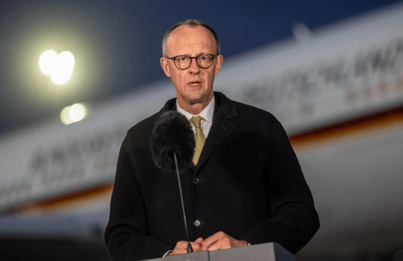 皇冠信用网怎么申请_在中国待了两天一夜皇冠信用网怎么申请,德国总理默茨变了,完全没了之前高高在上的样子