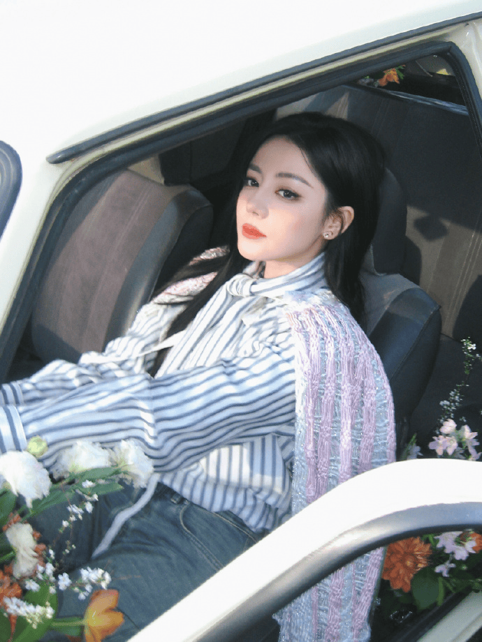 皇冠信用网代理申请
_主持人李佳念发文:迪丽热巴·迪力木拉提请皇冠信用网代理申请
你平安