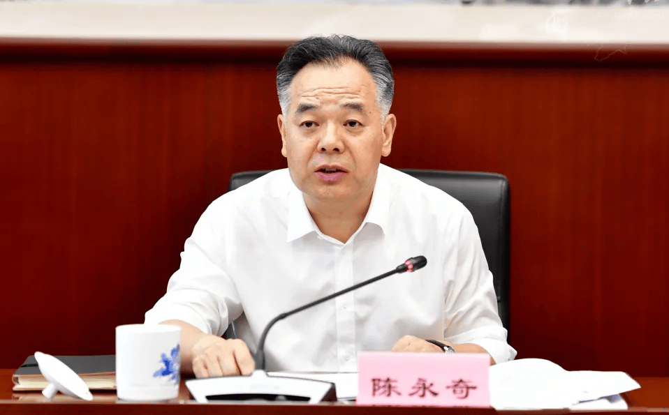 皇冠退水_陈永奇任江西省政府党组书记